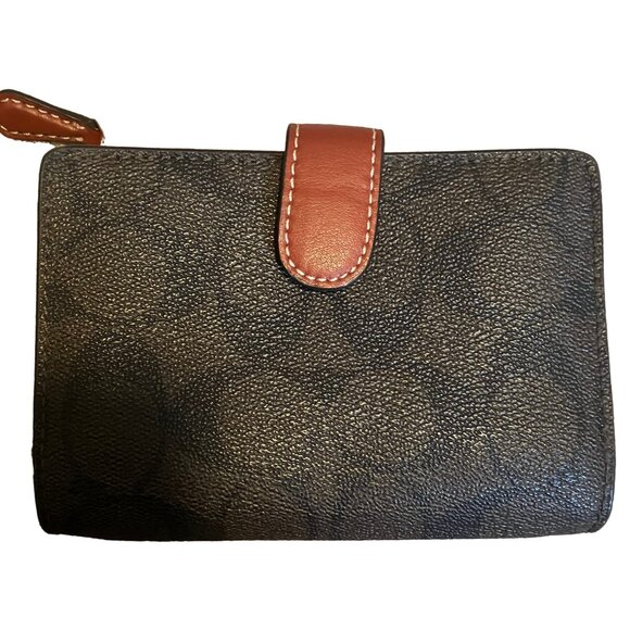 EUC Coach Medium Corner Zip Wallet in Signature Canvas - Picture 2 of 11